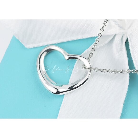 Tiffany & Co. Elsa Peretti Vintage Open Heart Necklace Medium 22mm Pendant - Picture 6 of 8